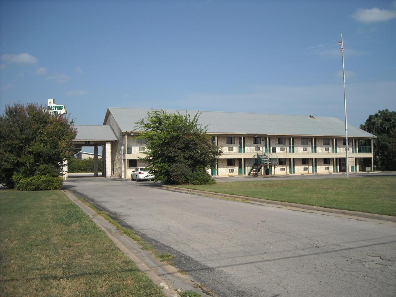Bastrop Inn Exteriér fotografie